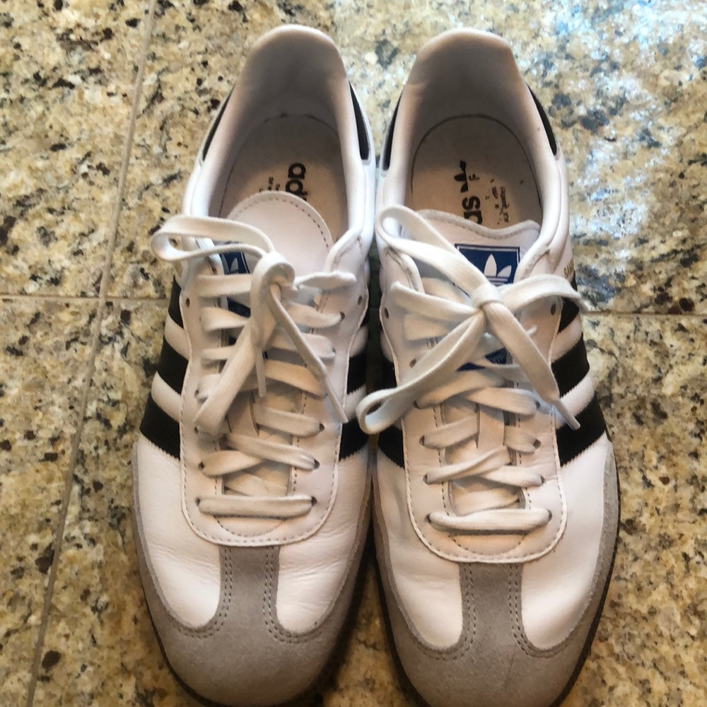 Adidas Samba size 10 in women